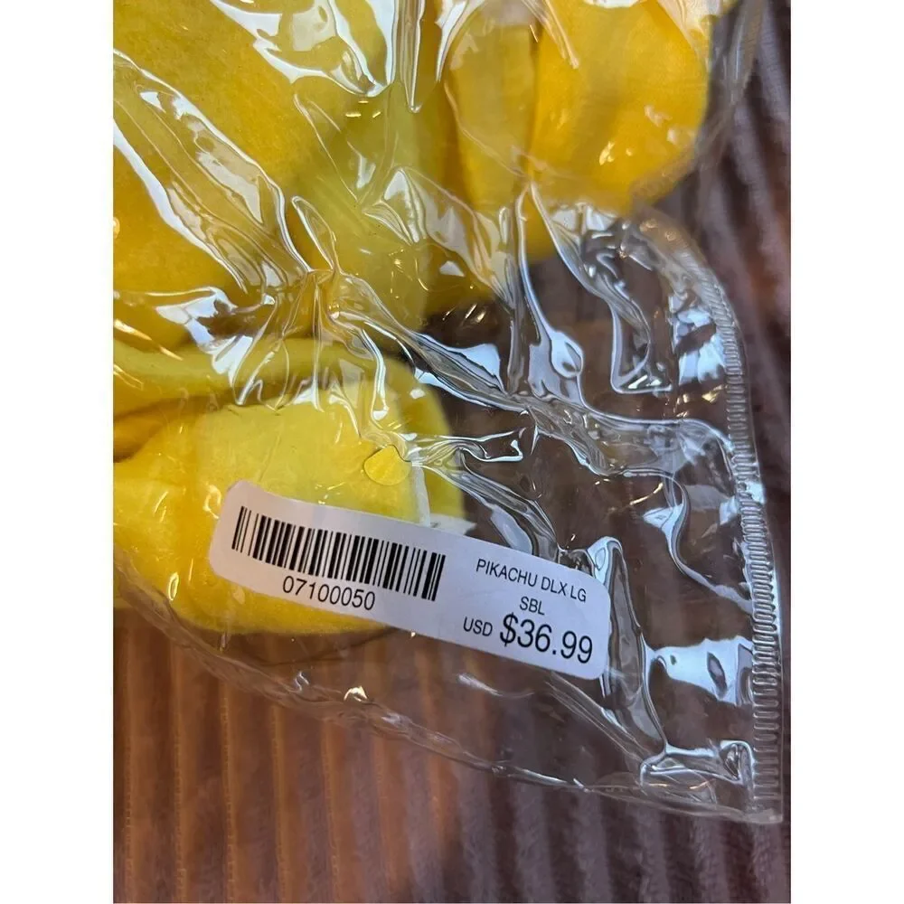 Pokémon Pikachu  Adult Costume